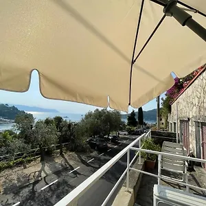 monolocale-baia-dei-delfini.hotelitalianriviera.com/